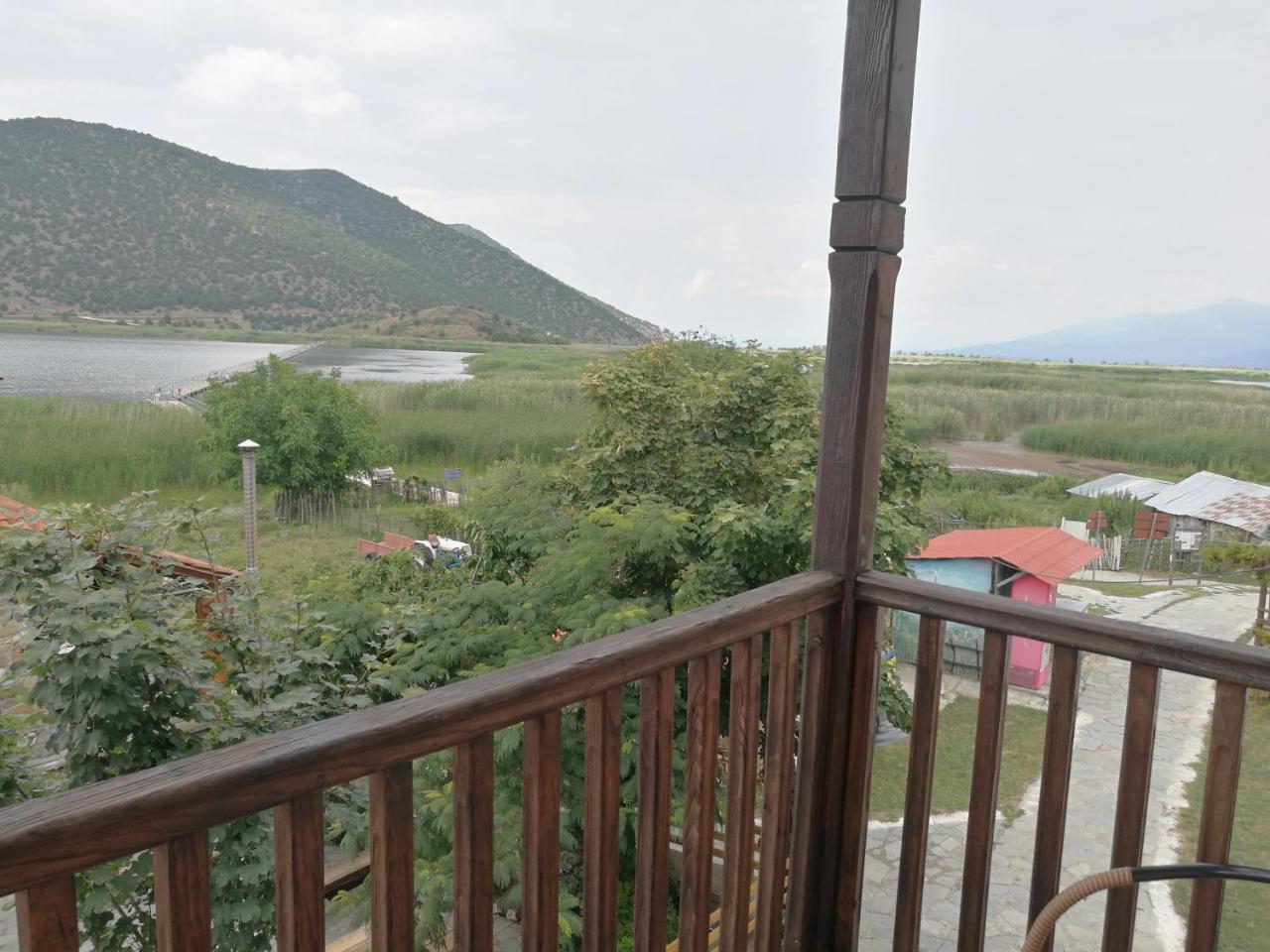 Agios Achillios Hotel Exterior foto